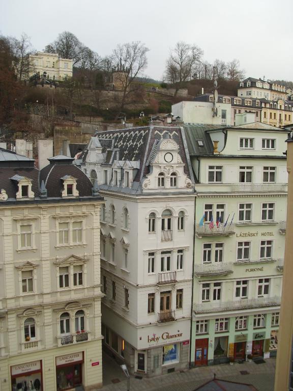 Apartment In City Center - Morassi Karlovy Vary Luaran gambar